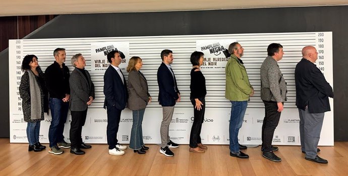 Foto de familia en la presentación de la XI edición del festival Pamplona Negra