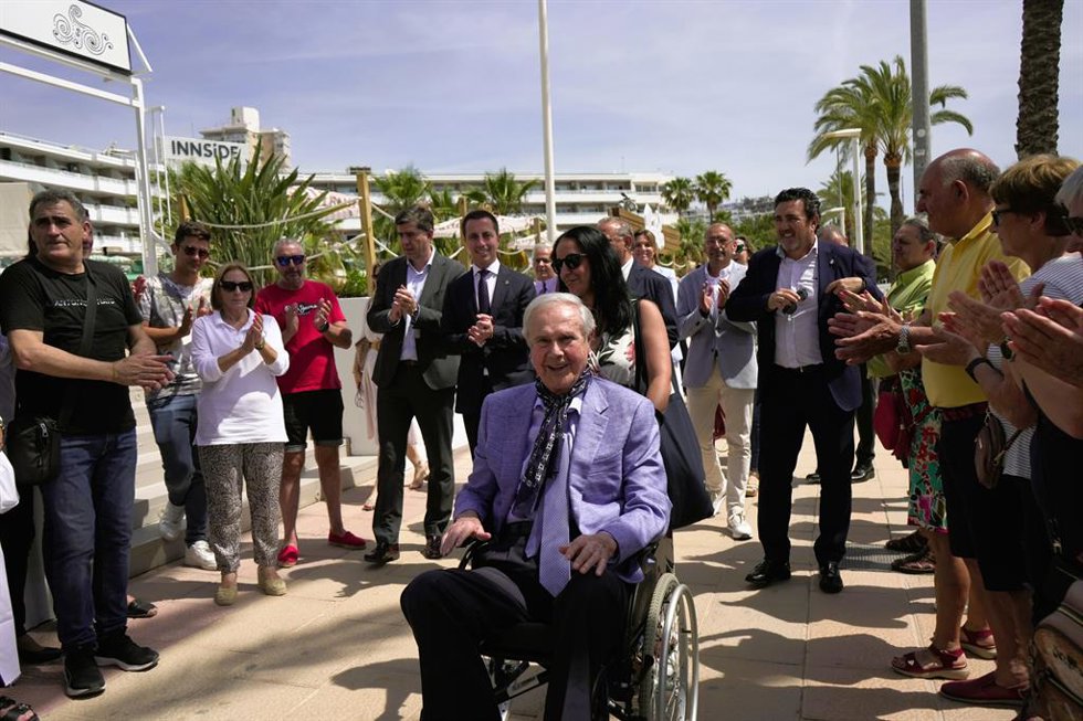 El fundador de Meliá Hotels Internacional, Gabriel Escarrer Juliá, en Calvi.