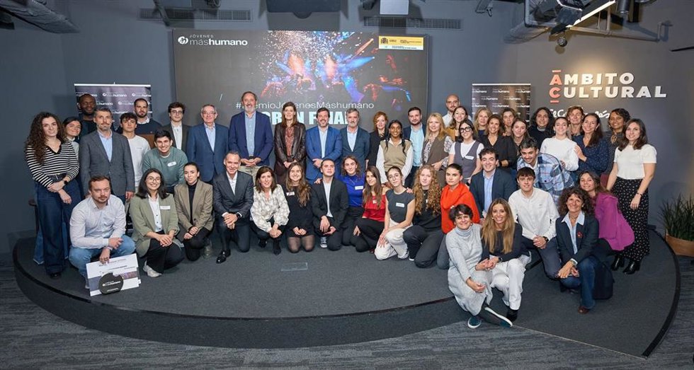 Premio emprendimiento social Jóvenes máshumano