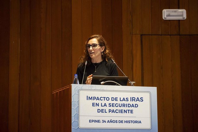 Imagen de la ministra de Sanidad, Mónica García, en la Jornada.