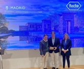 Foto: Ayuntamiento de Madrid distingue a Roche Farma por su compromiso con el desarrollo socioeconómico de la ciudad