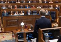 Sánchez y Feijóo se enfrentarán hoy por la DANA en el Congreso, un debate en el que el PP atacará con "la corrupción"