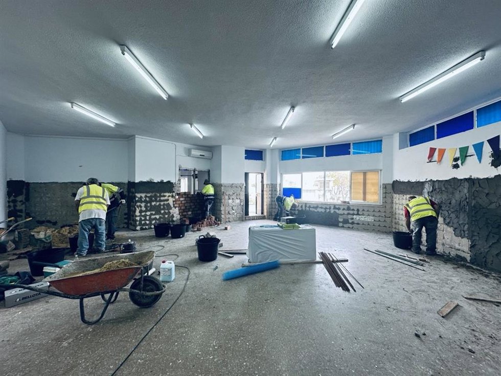 Obras en el CEIP José Luis Poullet de El Puerto.
