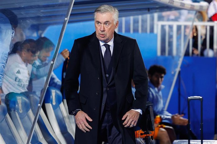 Carlo Ancelotti, head coach of Real Madrid, looks on during the Spanish League, LaLiga EA Sports, football match played between CD Leganes and Real Madrid CF at Butarque stadium on November 24, 2024, in Leganes, Madrid, Spain.