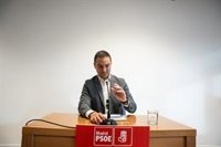 Incredulidad en el PSOE-M tras mantenerse Lobato en el cargo: "La militancia no perdona las traiciones"