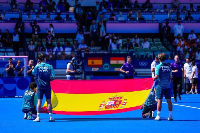 Archivo - Detail flag of Spain during Men's Bronze Medal Match of the Hockey between India and Spain on Yves-du-Manoir Stadium during the Paris 2024 Olympics Games on August 8, 2024 in Paris, France.