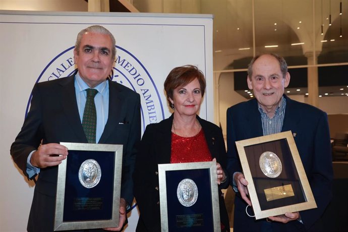 Los galardonados en los V Premios 'Francisco de Asís'.