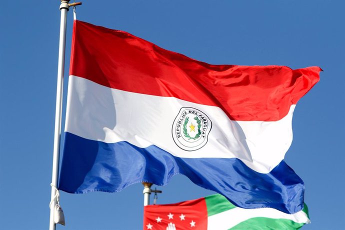 Archivo - June 9, 2024, Saint Petersburg, Russia: The flag of the Republic of Paraguay seen in the gallery of flags of the participating countries in the framework of St. Petersburg International Economic Forum 2024