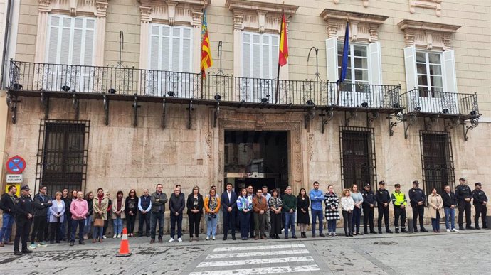 Minuto de silencio en Orihuela