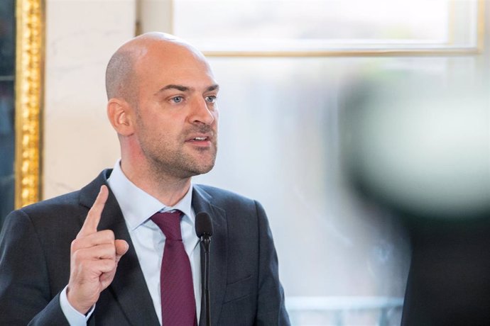 El ministro de Exteriores de Francia, Jean-Noel Barrot, durante una rueda de prensa en Polonia (archivo)