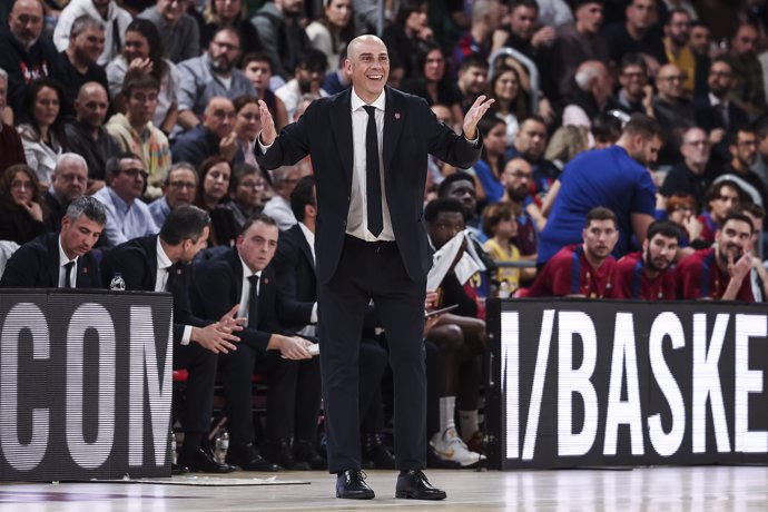 Joan Peñarroya durante un partido del Barça en la Euroliga 24-25