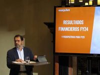 La aerolínea easyJet defiende ampliar el Aeropuerto de Barcelona al tener algunas franjas "llenas"