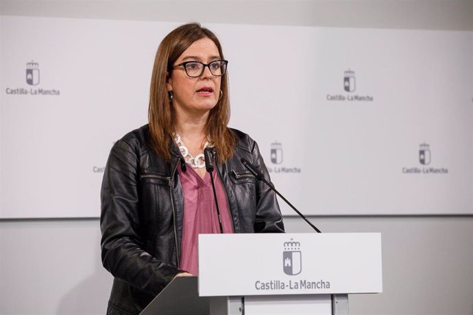 La portavoz del Gobierno de C-LM, Esther Padilla.