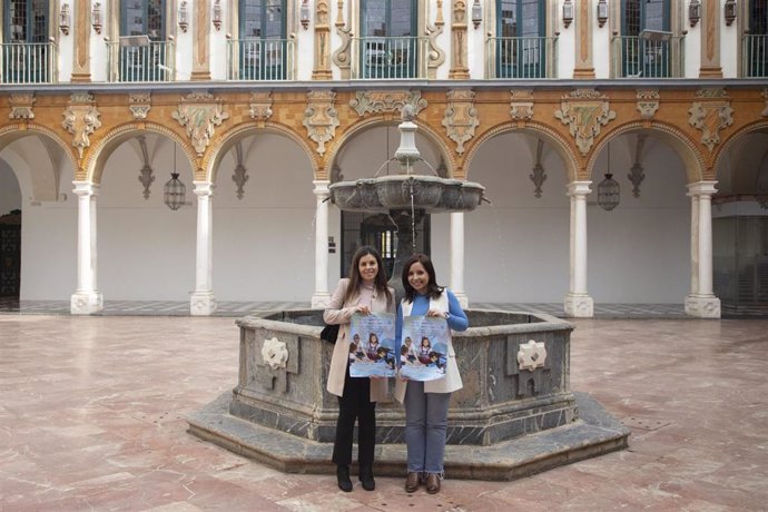 Irene Aguilera (dcha.), en la presentación de las Olimpiadas Inclusivas 'Unidos por la Diversidad'.