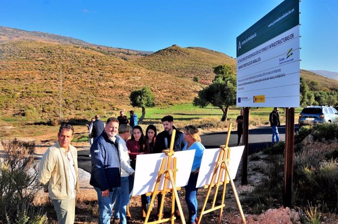 La Junta finaliza las obras de mejora del camino de La Chaparra en Lanjarón