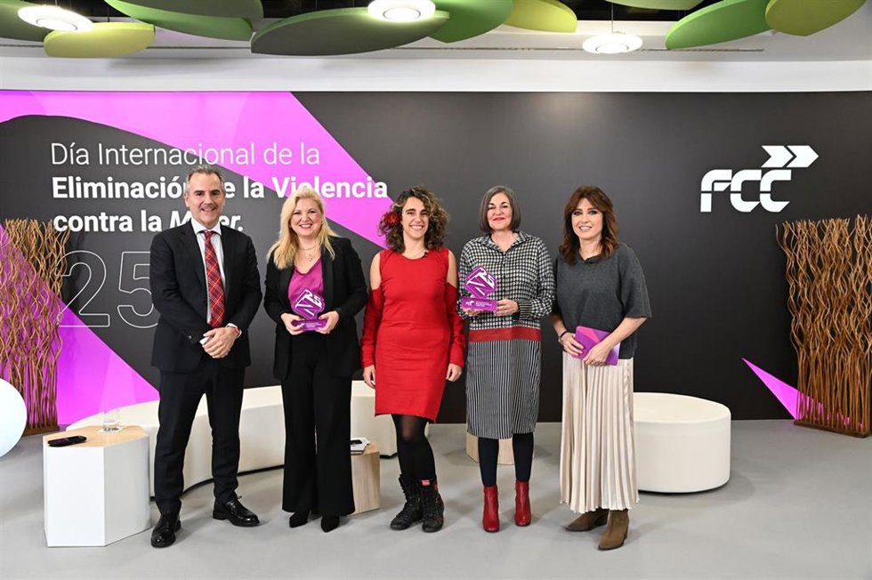 FCC premia a ANAR y Save the Children