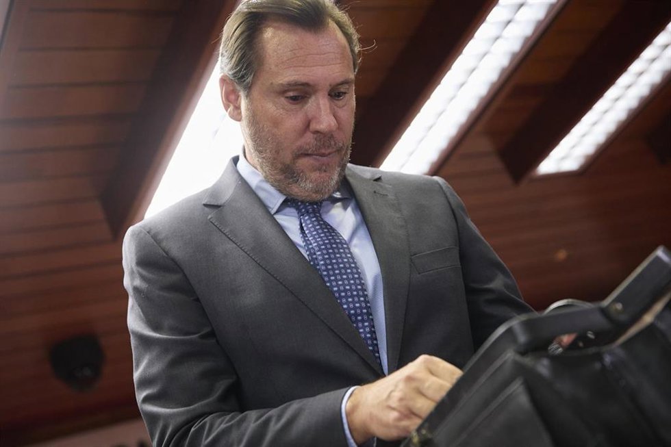 Archivo - El ministro de Transportes y Movilidad Sostenible, Óscar Puente.