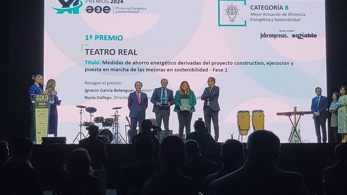 El Teatro Real recibe el premio a la mejor actuación de eficiencia energética y sostenibilidad 2024