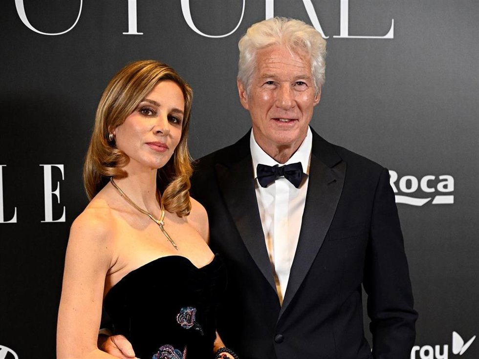 Richard Gere y Alejandra Silva asisten a una cena en su honor con motivo del premio ELLE Eco Award 2024 en el hotel Four Seasons de Madrid