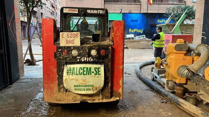 Mercadona continuará haciendo lo que sea necesario para contribuir a que Valencia recupere su actividad económica y social.