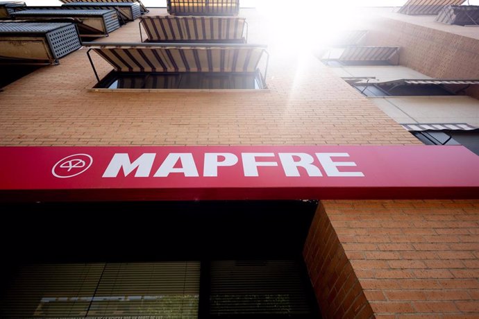 Archivo - Una oficina de Mapfre, a 26 de julio de 2024, en Madrid (España).