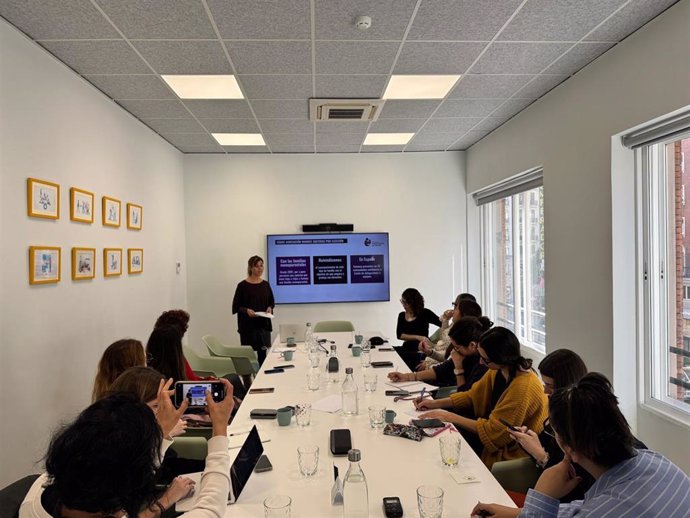 Rueda de prensa de la Asociación de Madres Solteras por Elección.