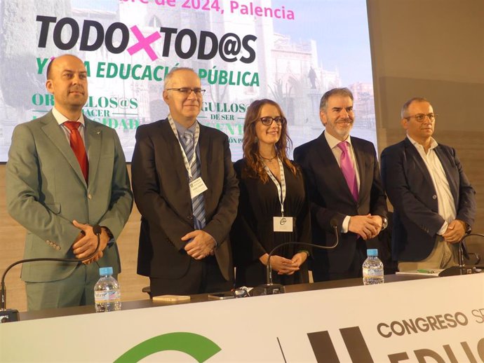 Madruga, reelegida presidenta de Educación de CSIF CyL y reivindica que es tiempo de mejores salarios para los docentes .