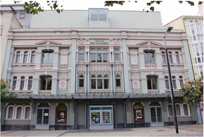 Fachada Teatro Bretón de los Herreros