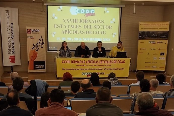 Imagen de las 28 Jornadas Estatales del Sector Apícola que está celebrando COAG en Logroño