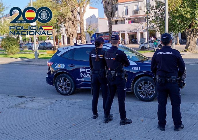 Archivo - Agentes de la Policía Nacional en una imagen de archivo.