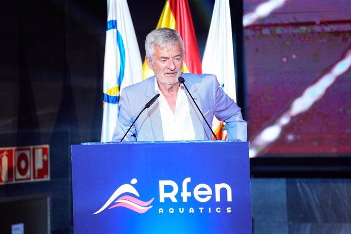 Archivo - Fernando Carpena durante un acto como presidente de la RFEN Aquatics