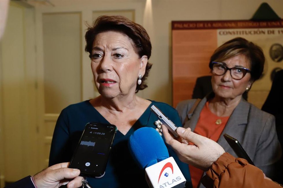 La ex política Magdalena Álvarez en la entrega de premios Caleta que entrega la Subdelegación del Gobierno en Málaga.