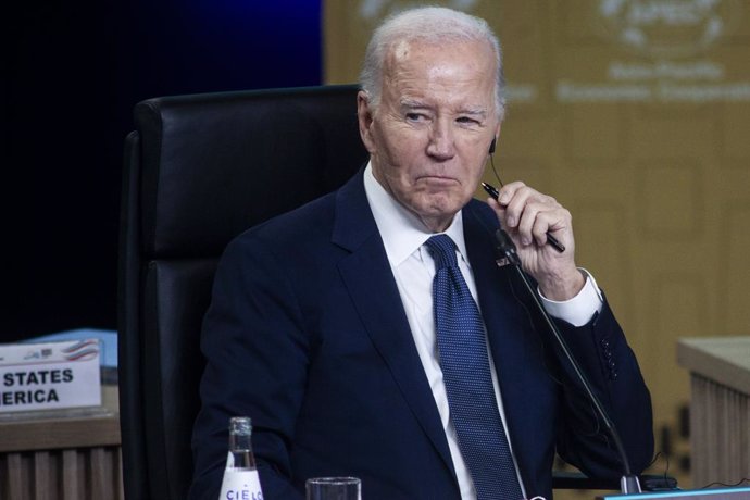 HANDOUT - 15 November 2024, Peru, Lima: US President Joe Biden takes part in the Informal Dialogue of Apec Heads of State and Government at the Economic Community (Apec) Summit. Photo: -/Apec 2024/dpa - ATTENTION: editorial use only and only if the credit