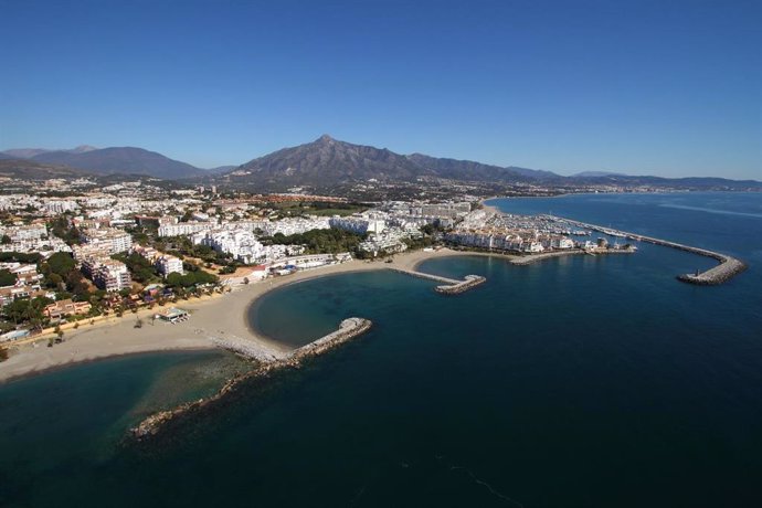 Archivo - Vista de playas de Marbella