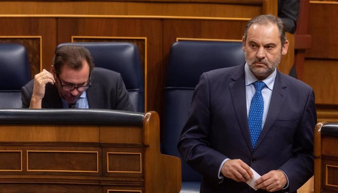 El diputado del Grupo Mixto José Luis Ábalos en el Congreso de los Diputados, a 14 de noviembre de 2024, en Madrid (España). 