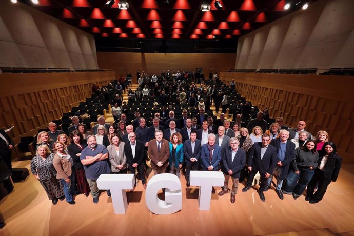 Acto en defensa del turismo en Girona.