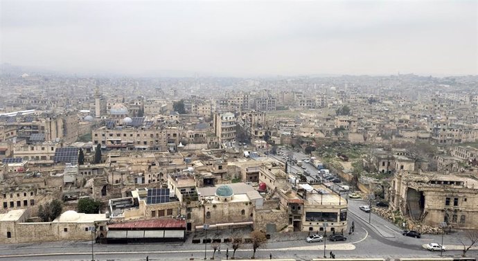 Archivo - Fotografía de archivo de una vista general de la ciudadela de Alepo, en Siria