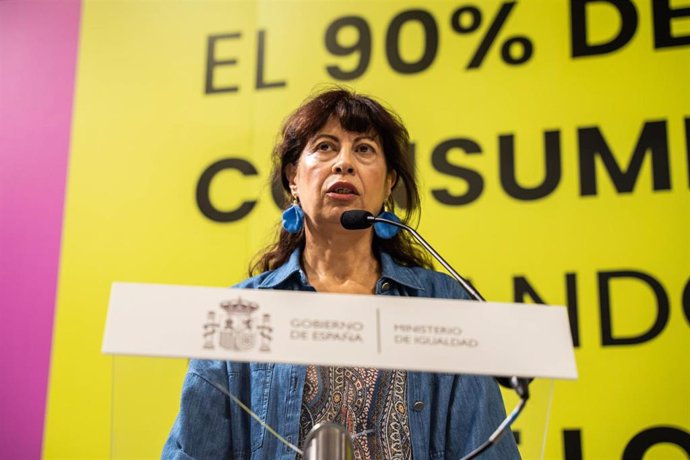 Archivo - La ministra de Igualdad, Ana Redondo, presenta una campaña institucional de educación sexual positiva en el Ministerio de Igualdad, a 7 de octubre de 2024, en Madrid (España).