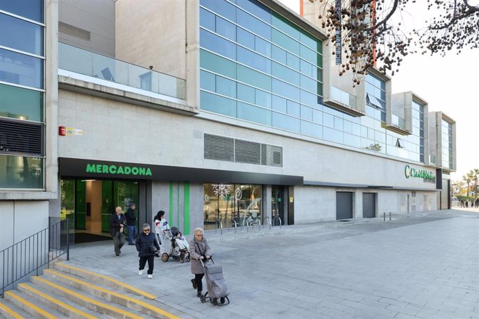 Nueva tienda de Mercadona en L'Hospitalet de Llobregat (Barcelona).