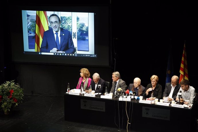 El presidente del Parlament, Josep Rull, en un acto de homenaje al expresidente de la Generalitat Jordi Pujol en Castellterçol (Barcelona)