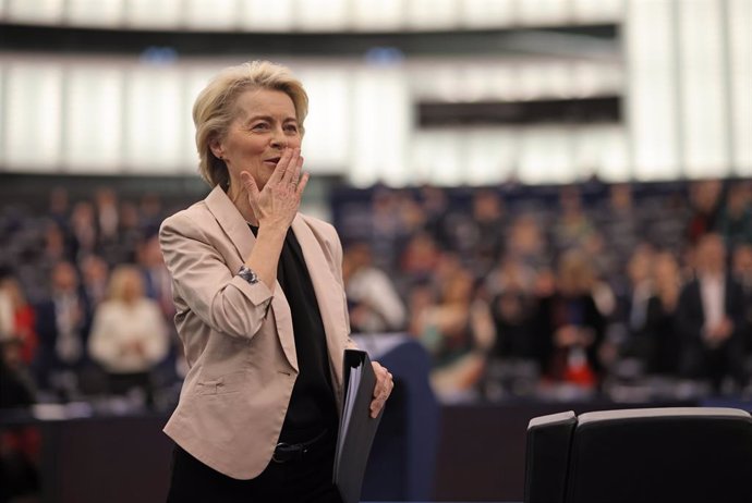 27 November 2024, France, Strasbourg: Ursula von der Leyen, President of the European Commission, thanks the chamber after delivering her speech during the EU Parliament session, ahead of the vote on the composition of the new EU Commission. 