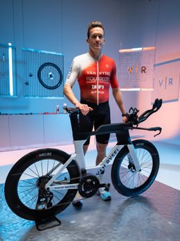 Van Rysel XCR Tri, la primera bicicleta de triatlón en Decathlon.