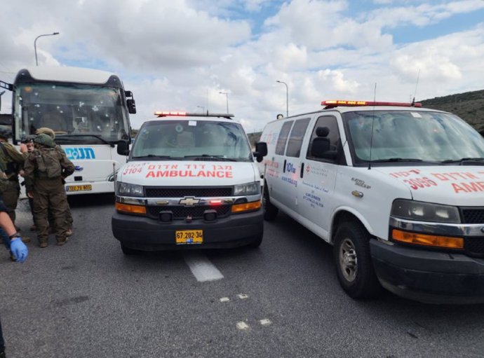 Tiroteo contra un autobús israelí en Cisjordania