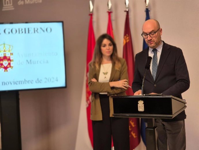 El Ayuntamiento de Murcia pondrá en marcha un disuasorio frente a la sede de la Agencia Tributaria