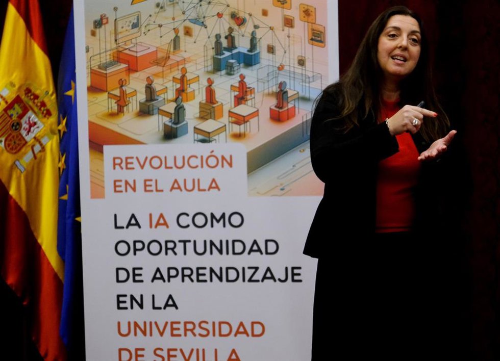Un momento de la jornada 'Revolución en el Aula. La IA como oportunidad de aprendizaje en la Universidad de Sevilla.