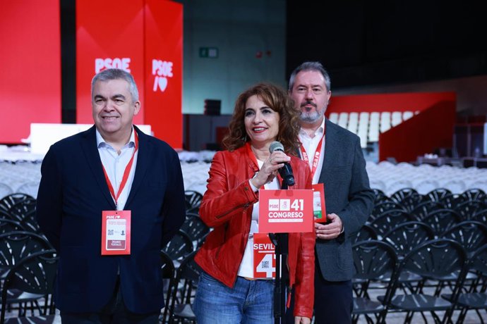 Declaraciones de la vicesecretaria general del PSOE, María Jesús Montero, el secretario de organización de los socialistas, Santos Cerdán, y el líder del PSOE-A, Juan Espadas.