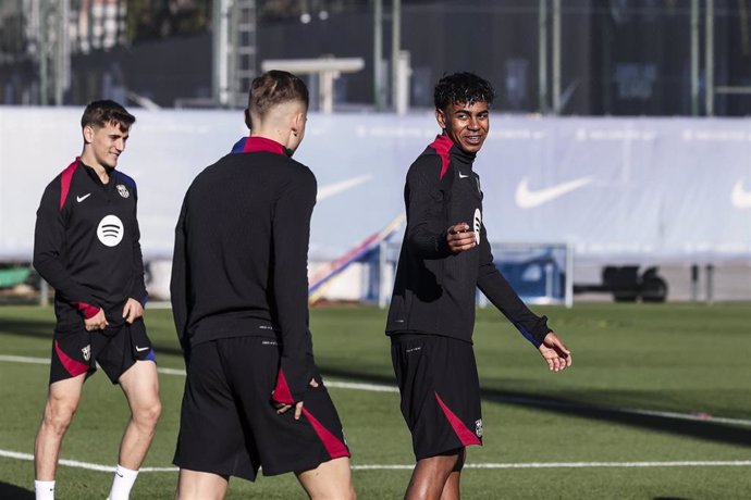 Lamine Yamal during the training day of FC Barcelona ahead the Spanish League, La Liga EA Sports, football match against UD Las Palmas at Ciudad Esportiva Joan Gamper on November 29, 2024 in Sant Joan Despi, Barcelona, Spain.