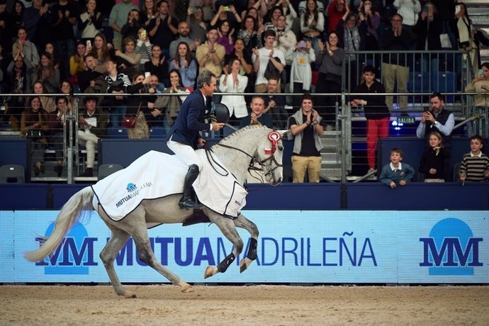 Jesús Garmendia, vencedor del Trofeo Mutua Madrileña de la Ifema Madrid Horse Week