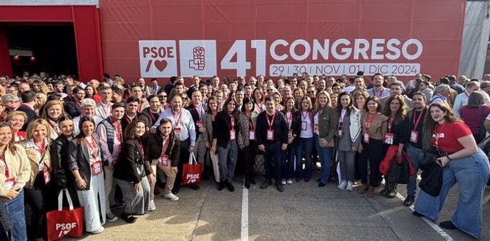 Delegación del PSOE de Jaén liderada por Francisco Reyes en el Congreso Federal del partido en Sevilla