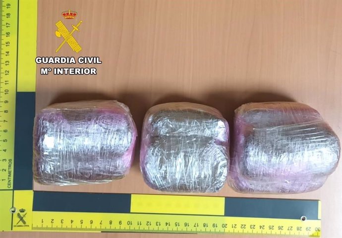 Droga intervenida en Melilla tras ser lanzada desde Marruecos a través de la valla